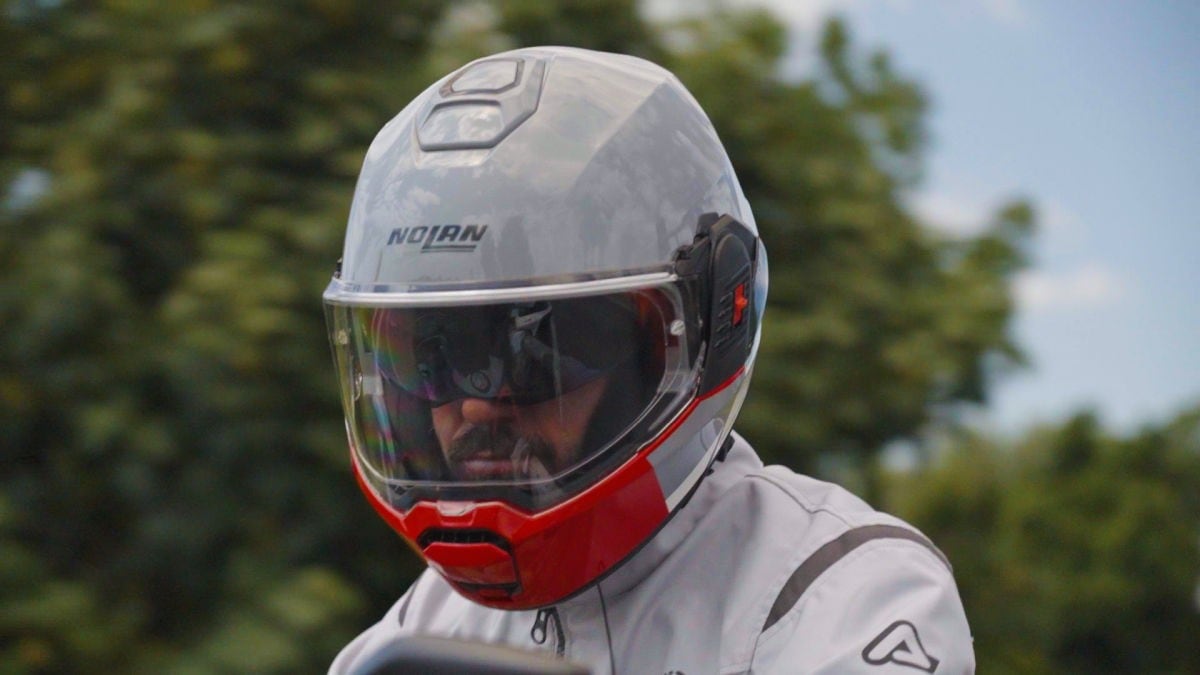 Ecco perché il Nolan N120-1 è uno dei caschi più intelligenti in circolazione